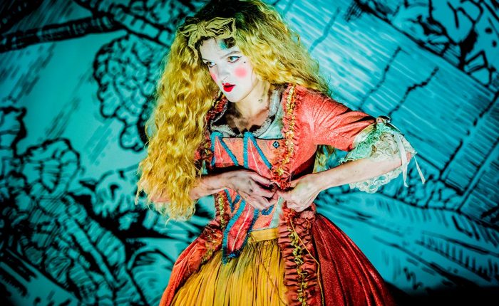 mrs-peachum-044